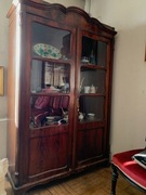 Starodawna serwantka