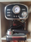 Kolbowy ekspres ciśnieniowy Yoer Breve 1100 W czarny