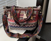 Haftowana torebka w stylu Boho Hippie Frędzle Crossbody 