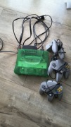 Nintendo 64 z akcesoriami