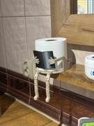 Stojak na papier toaletowy zabawny uchwyt wolnostojący