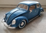VW Beetle Garbus 1/18 Bburago