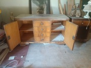 Toaletka, antyk z PRLu