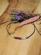 Ręcznie wykonana bransoletka z naturalnych kamieni – Opal, Rubin i Hematyt