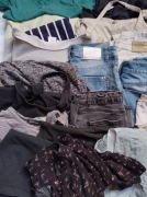 Paka ubrań damskich 