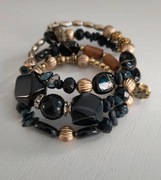 Bransoletka z naturalnych kamieni na lince czarna