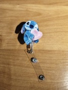 Zapięcie do identyfikatora Stich 