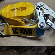 Pas transportowy z napinaczem 