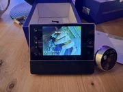 Wizjer drzwiowy z podglądem na żywo