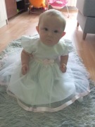 Sukienka do chrztu krótki rękaw satynowa 62