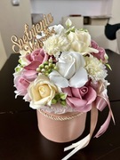 Duży box z kwiatami mydlanymi na różne okazje 