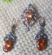 Wisiorek i kolczyki srebrne z oranżowym  topazem