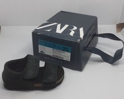 Sandały ZARA - rozmiar 20 - 12,3 cm