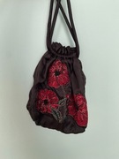 Czarna torebka worek Maki