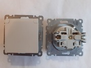 Hager lumina gniazdo z klapką IP44 białe - używane