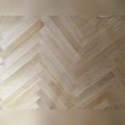 parkiet ,deska  podłogowa  z drewna litego DĄB  ,