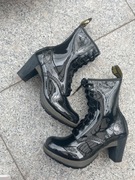 Nowe glany Dr. Martens Czarne lakierowane Darcie Diva r. 41