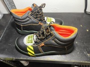 Buty robocze supon 44. NOWE