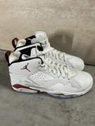 Dziecięce buty nikejordan mvp rozmiar 38,5 dz5577-106