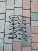 Daihatsu cuore 7 2008 rok sprężyny zawieszenia przód