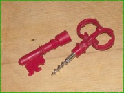 KLUCZ , KORKOCIĄG Z Prlu ,,,