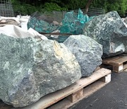 Głaz Zielony Duży Kamień Skała Bryła Kora Marianna ogrodowy Andrychów