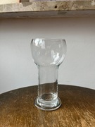 Szklany wazonik wazon