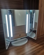 Lusterko do makijażu, 3-stronne, podświetlane LED, składane