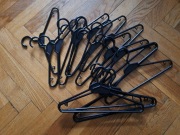 Zestaw wieszaków na ubranka dziecięce 16sztuk