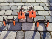 Zaciski jarzma tył lewe prawe 1K0 615 423 424 Leon 2 Golf 5 Audi A3