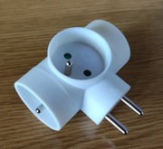 Trójnik złodziejka rozgałęźnik sieciowy 3 gniazda 230V 16A 3680W 3SWH