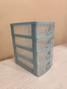 Mały organizer z 4 szufladkami na drobiazgi 15x9x13 cm 