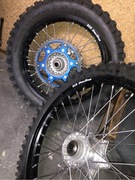 Komplet D.I.D DirtStar koła enduro/motocross