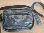 Saszetka Adidas moro 