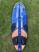 Deska Starboard Futura 107 Carbon Foil Ready + statecznik Select