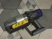Dyson V10 uszkodzony