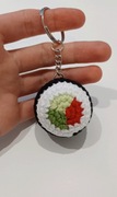 Breloczek sushi na szydełku 