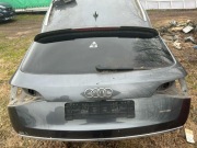 Klapa szyba tyl kompletna Audi Q5 S line kamera chrom ładna 2016