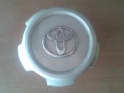 toyota rav4 kołpaczek