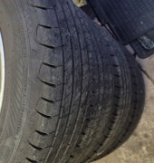 opony lato 215/50/17 jak nowe 8mm23r. goodyear efficientgrip perform. 2.kpl