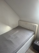 Łóżko jednoosobowe 200 x 90