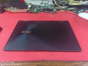 Asus ZenBook uszkodzony matryca sprawna uszkodzona szyba od dotyku płyta 