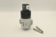 Zawór załączający HEE-D-MINI-24 (172956), Festo 