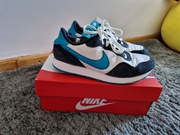 Dziecięce buty/ adidasy firmy NIKE Md  Valiant roz 36,5 