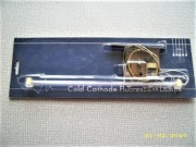 Lampa fluorescencyjna z silnym niebieskim swiatłem, z mikrofonem