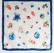 DOLCE & GABBANA - jedwabna apaszka – GAWROSZKA vintage