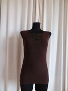 Brązowy top bluzeczka koszulka z haftem zdobiony dekolt