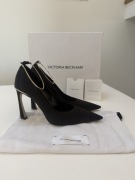 Szpilki VICTORIA BECKHAM 40 satynowe czarne złote luksus HIT