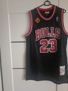I szulka Bulls rozmiar XL 