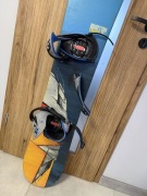 Deska snowboardowa Burton z wiązaniami 142cm